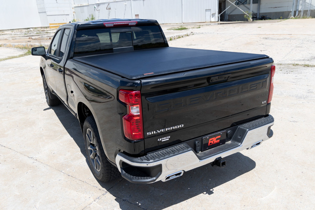 Soft Roll Up Bed Cover | 6'7" Bed | Chevy/GMC Sierra 1500 (19-26)/Silverado 1500 (19-26)