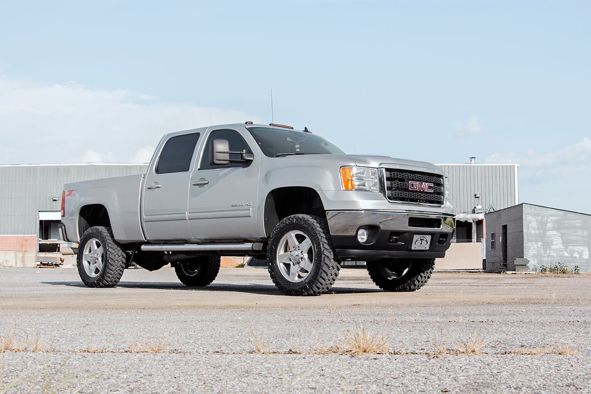 3.5 Inch Lift Kit | V2 | w/ Overloads | Chevy/GMC 2500HD/3500HD (11-19)