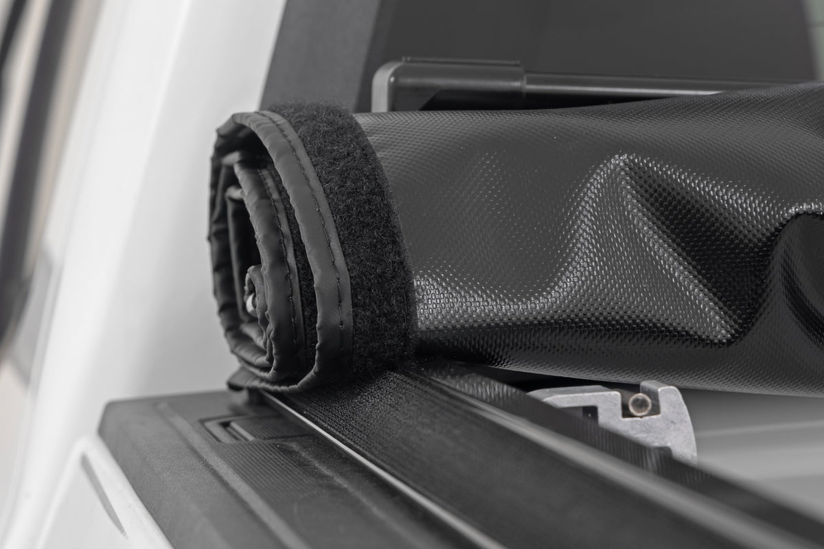 Soft Roll Up Bed Cover | 5' Bed | Chevy/GMC Canyon/Colorado 2WD/4WD (15-26)