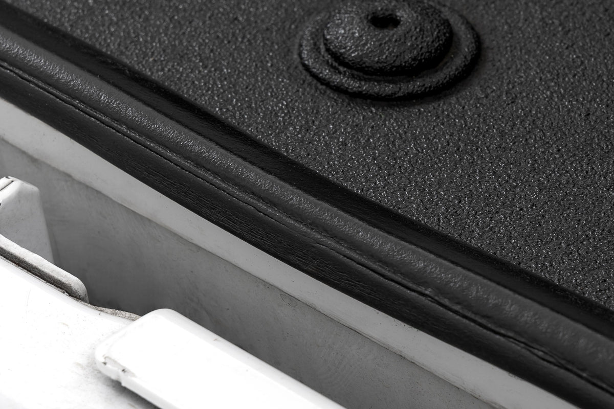 Tailgate Seal Kit | Waterproof & Dustproof Protection | Universal Fitment