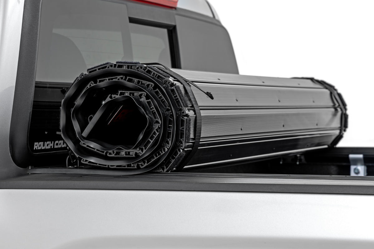 Hard Roll Up Bed Cover | 5' Bed | Chevy/GMC Canyon/Colorado 2WD/4WD (15-22)