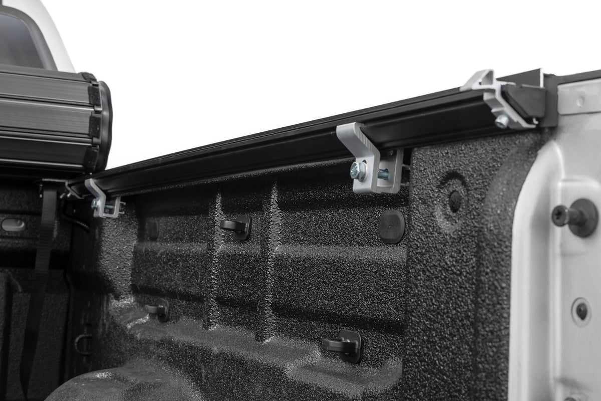 Hard Roll Up Bed Cover | 5' Bed | Chevy/GMC Canyon/Colorado 2WD/4WD (15-22)