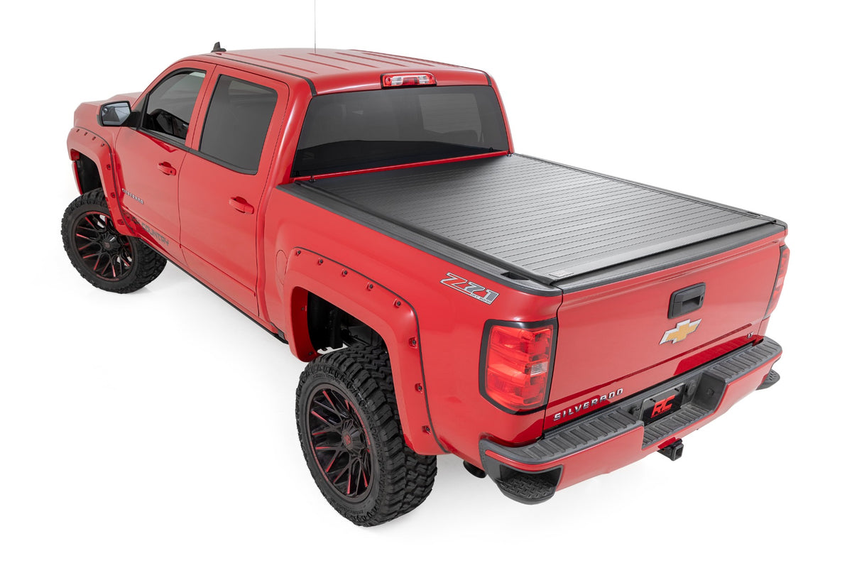 Hard Roll Up Bed Cover | 5'9" Bed | Chevy/GMC 1500 (14-18 & Classic)