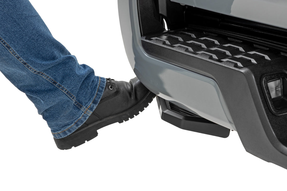 Retractable Bed Step | Manual Pull | Toyota Tacoma 2WD/4WD (2016-2023)