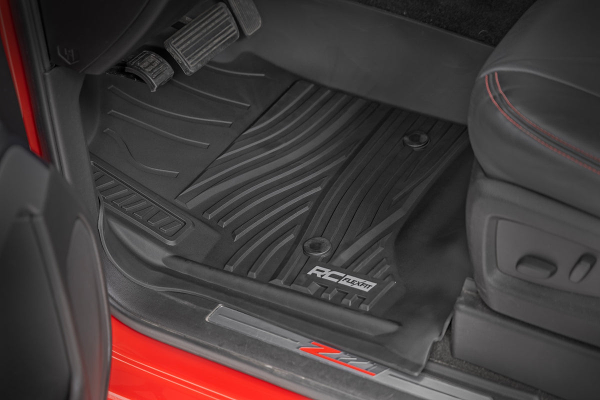 Flex-Fit Floor Mats | Front | Chevy/GMC 1500/2500HD/3500HD (14-19 & Classic)