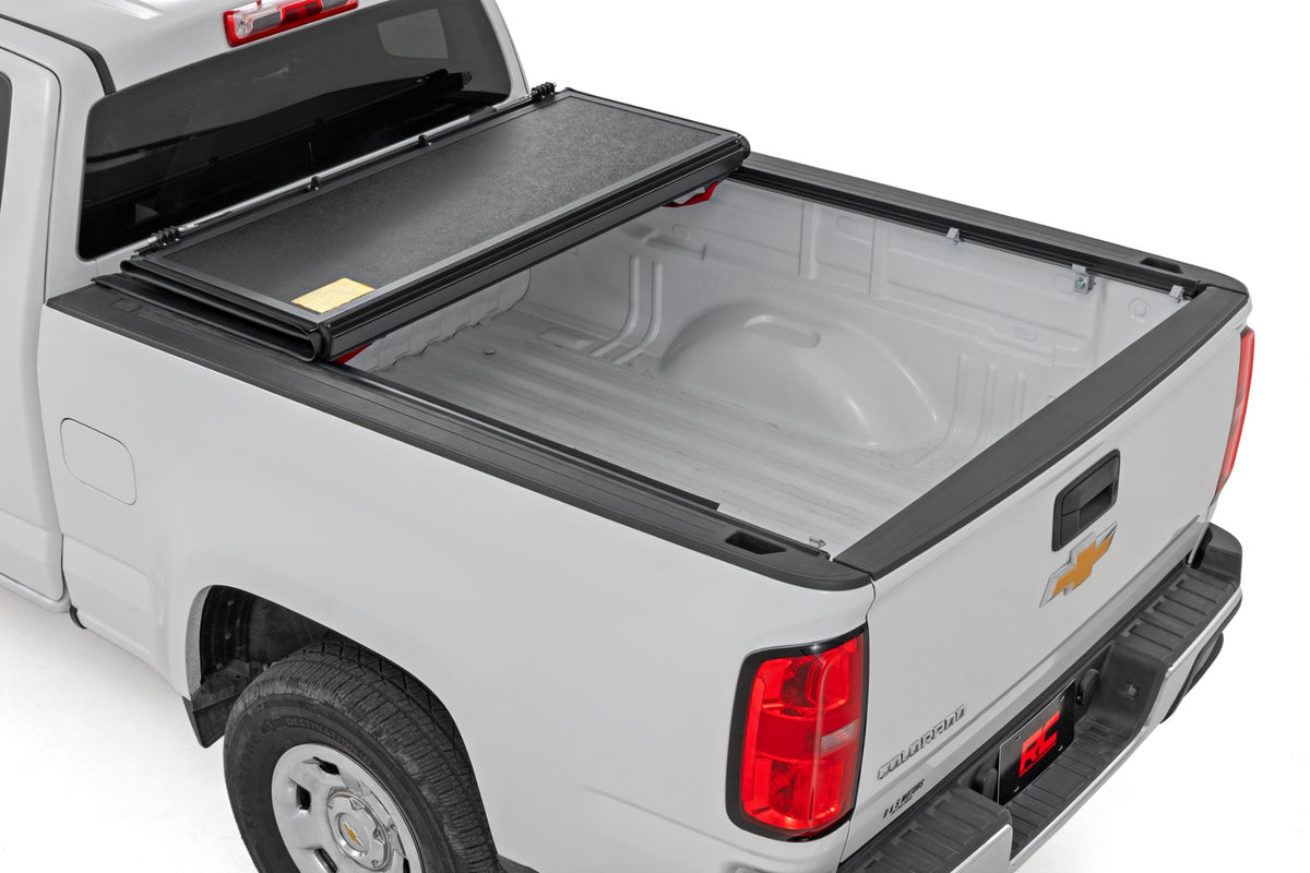 Hard Low Profile Bed Cover | 6' Bed | Chevy/GMC Canyon/Colorado (15-26)