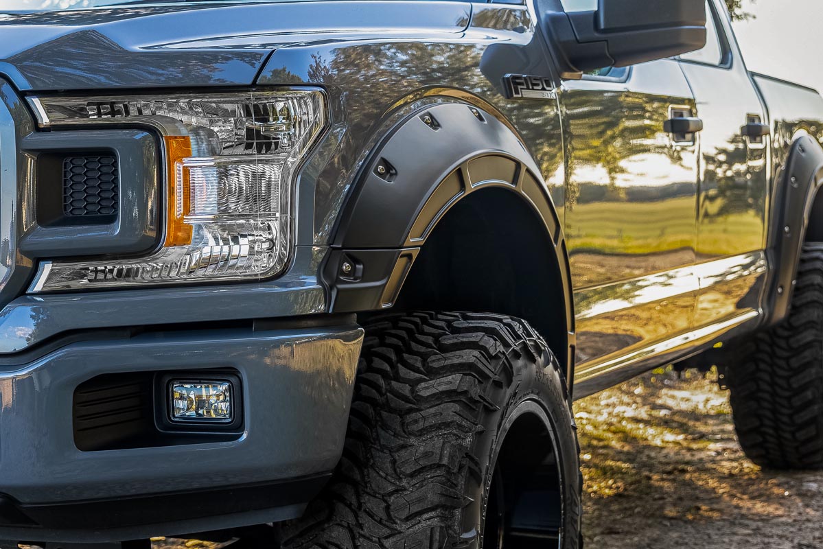 Defender Fender Flares | E2 Magma Red | Ford F-150 2WD/4WD (2015-2020)