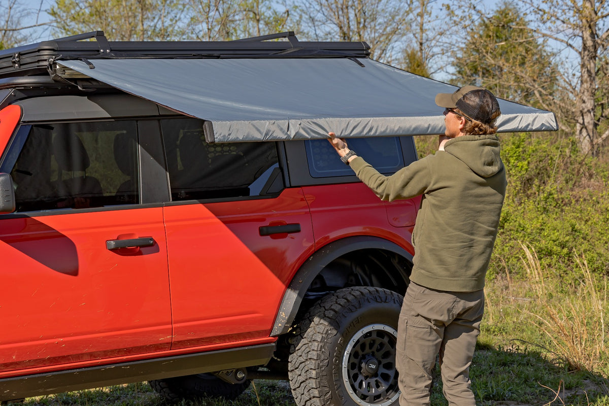 Retractable Roof Rack Awning | 6'6" x 9'8" (Fits Trucks & SUVs)