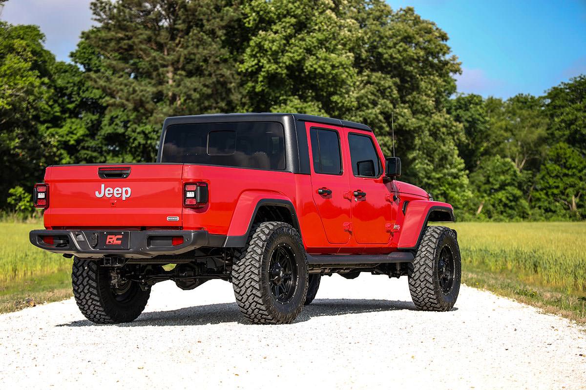 3.5 Inch Lift Kit | No Shocks | Jeep Gladiator JT 4WD (2024-2026)